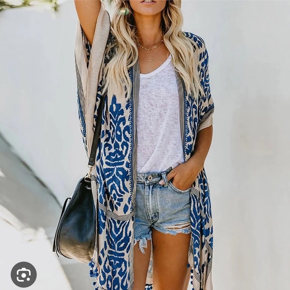 Prep Obsessed Elena Printed Kimono - Blue - Picture 2 of 7